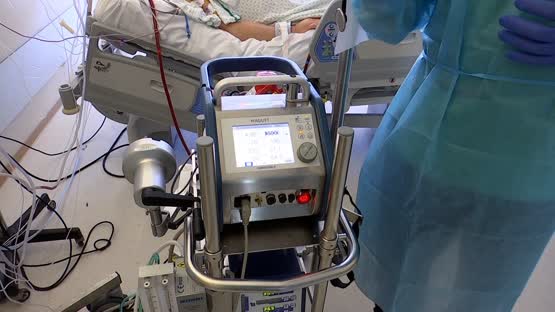 36626_ECMO_covid_LGX1.jpg