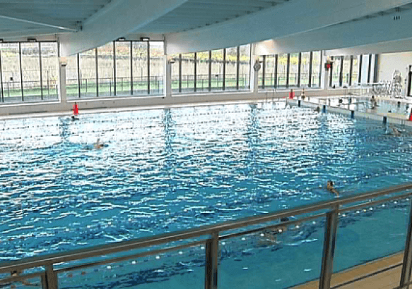 Mons - Une piscine trop chère?