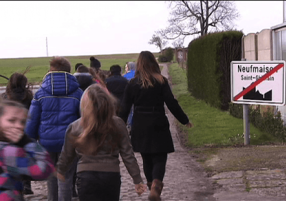 Neufmaison: Des écoliers adoptent un sentier!