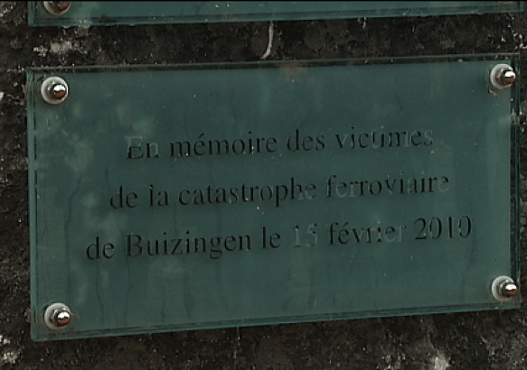 Buizingen - Des familles absentes à la commémoration