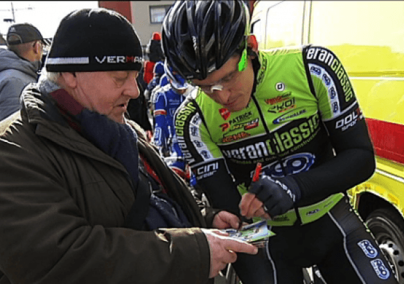 Quaregnon - Ambiance au départ du Grand-Prix Samyn ! 