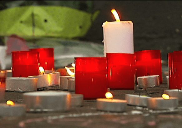 Mons - Minute de silence, applaudissements... les Montois sous le coup de l'émotion