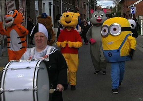 Cavalcade de Quaregnon : Mickey, Tigrou, les Minions et autres s'invitent au cortège!