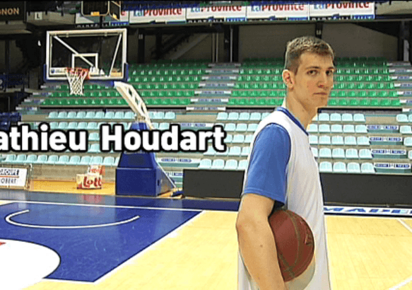 Basket - Mathieu Houdart, l'Euroleague dans le viseur! 