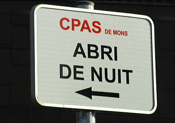 Mons - Abri de nuit presque complet