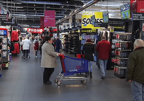 Hornu - Annonce de licenciements au Cora