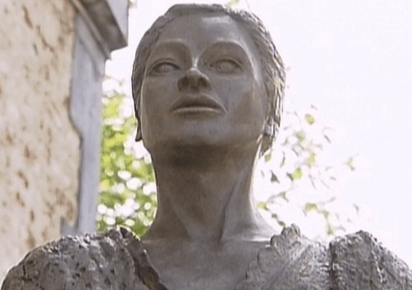 Quartiers d'Histoires: Femmes immigrées et Culture.