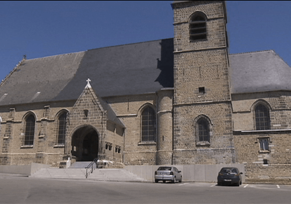 Quartiers d'Histoires: Baudour, une église gothique au charme retrouvé