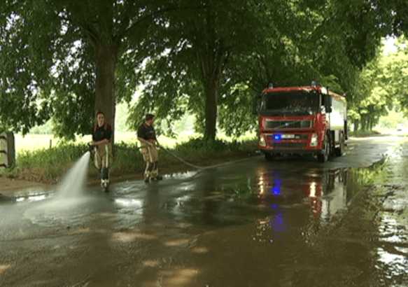 Hauts-Pays - Nettoyage des coulées de boue