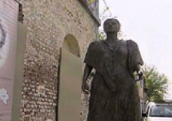 Femmes immigrées et culture à Thulin.