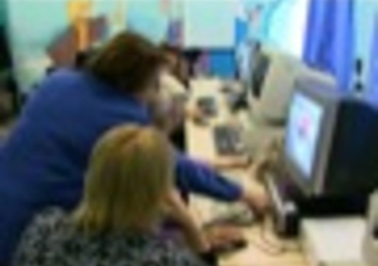 11/10/2007_Colfontaine:Insertion socio-culturelle-Atelier informatique