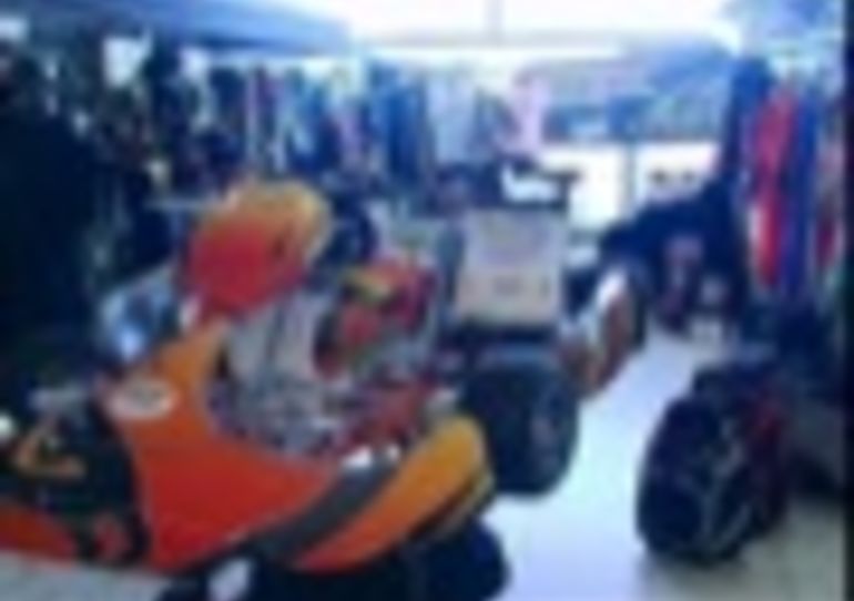30/01/2008-St Ghislain:1ère édtion du salon du Karting et 40ème anniversaire du Kart Club