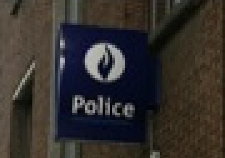 03/03/2008 : policier inculpe dans un trafic de stupéfiant