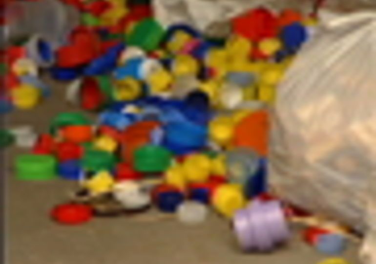19/08/2009 - Boussu : Récolte de bouchons en plastique par le Fifty One Ladies