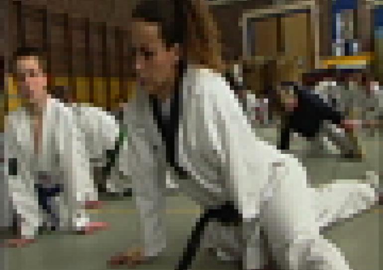 20/10/2009 - Mons : Laurence Rase arrête le Tae Kwon Do