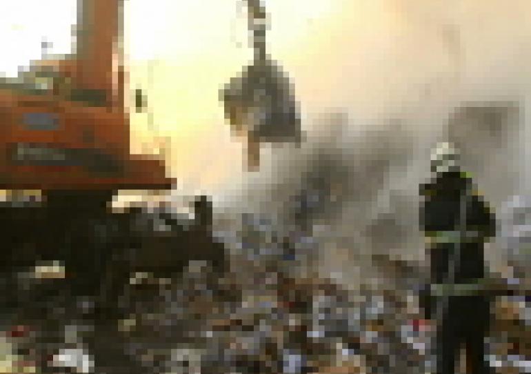 05/01/2010 - Frameries : Incendie à l'entreprise Alvin